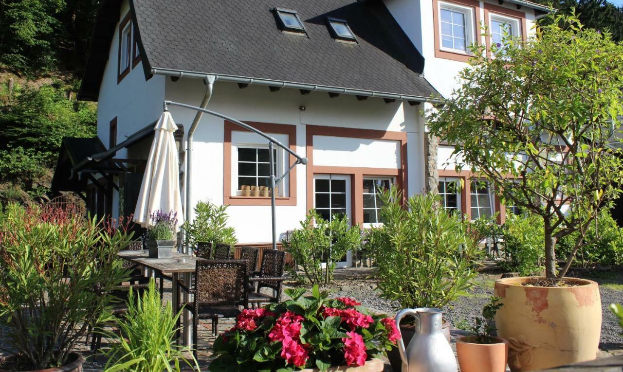 Pension Muscher Bahnhof Blankenheim  Dış mekan fotoğraf